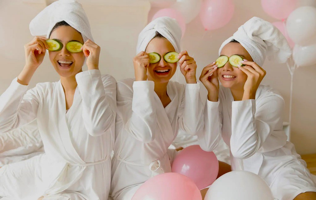 spa day at home ideas with friends